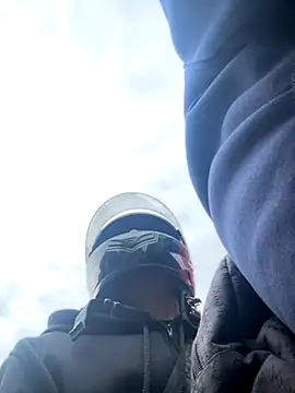 Osiiriis online show from October 25, 2025, 11:31 am