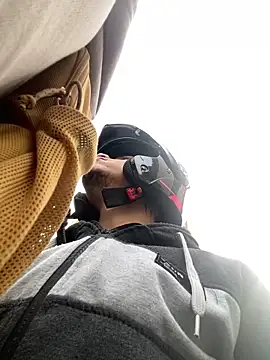 Osiiriis online show from February 26, 2025, 11:43 am