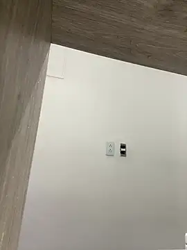 Osiiriis online show from February 25, 2025, 1:10 pm