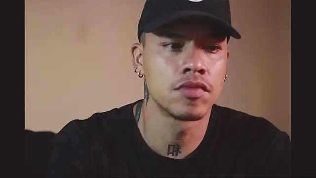 Osiiriis online show from March 10, 2025, 10:55 pm