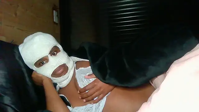 LabelleOnyx online show from March 26, 2026, 8:07 pm