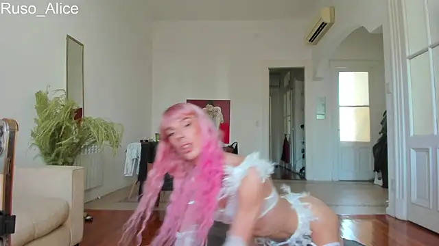 AliceSnowCatt online show from March 21, 2025, 2:07 pm