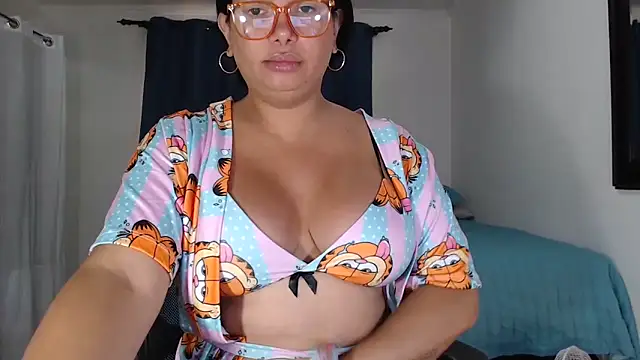 Snapshot of flowerdirtty chatting on September 11, 2025, 3:01 pm flowerdirtty online show from September 11, 2025, 3:01 pm