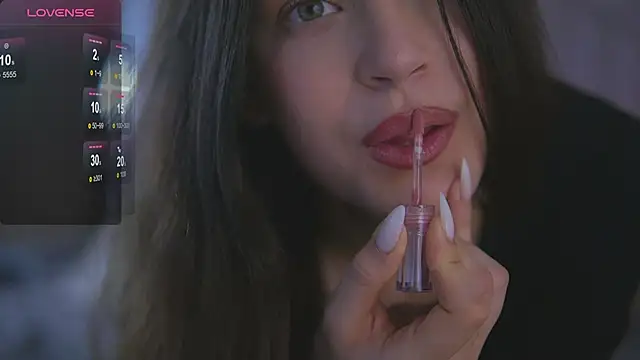 Snapshot of EvaWarenn chatting on March 6, 2025, 2:30 am EvaWarenn online show from March 6, 2025, 2:30 am