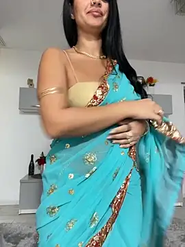  adelle online show from October 18, 2025, 11:12 am