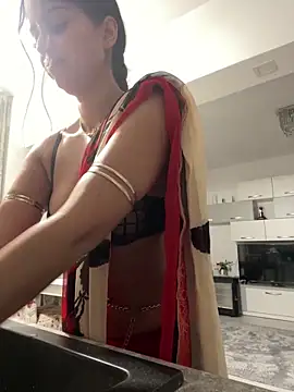  adelle online show from November 29, 2025, 12:16 pm