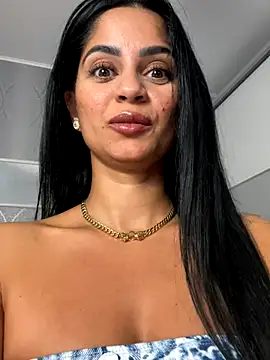  adelle online show from September 10, 2025, 11:53 am