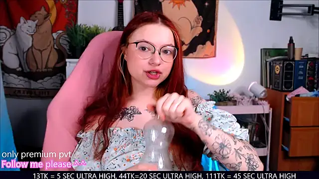 me  hanna online show from September 19, 2025, 10:14 pm