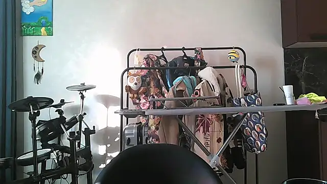 Snapshot of BlueXOwl chatting on September 12, 2025, 2:06 pm BlueXOwl online show from September 12, 2025, 2:06 pm