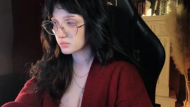 ELLIEJAY online show from September 21, 2025, 8:25 pm