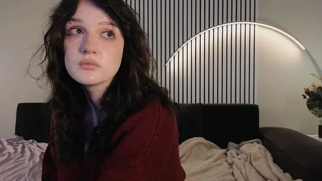 ELLIEJAY online show from October 16, 2025, 5:27 am