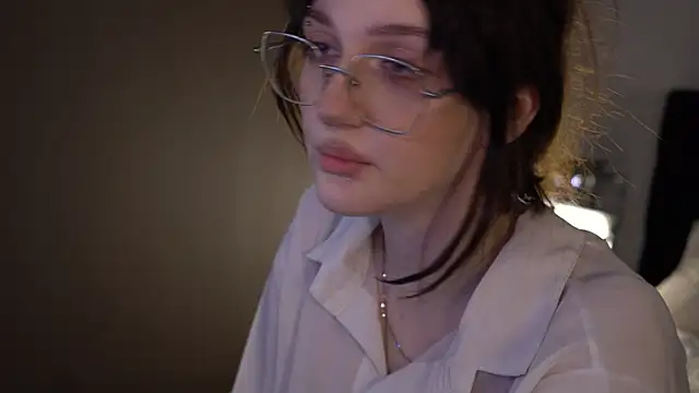 ELLIEJAY online show from October 11, 2025, 5:19 am