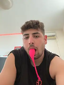 claudio20031 online show from February 28, 2026, 3:11 pm