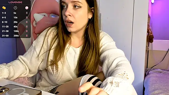 EricaJones Love online show from September 9, 2025, 5:55 pm