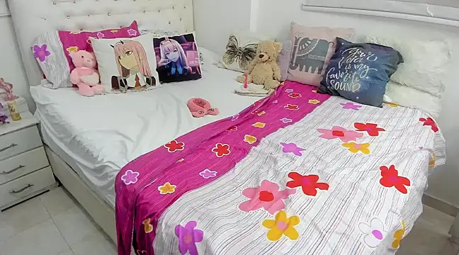 Ammy Queen online show from March 11, 2025, 1:26 am