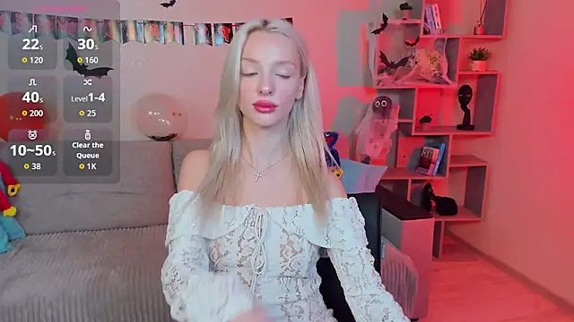 AleksaBlonde online show from October 16, 2025, 11:29 am