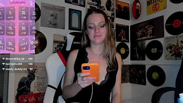 molly witha chance online show from January 11, 2025, 6:24 am