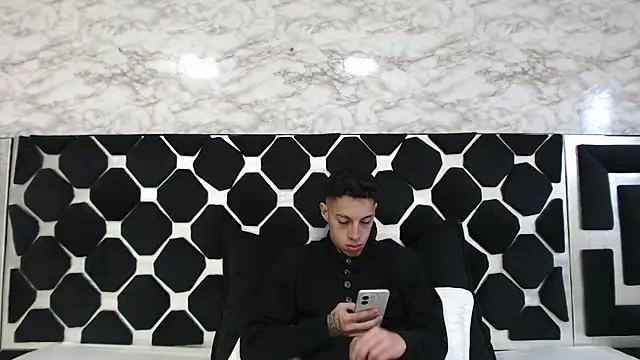 thiago19s online show from March 14, 2025, 10:27 pm