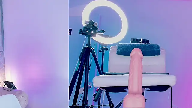 Angelst   online show from March 28, 2026, 8:15 am