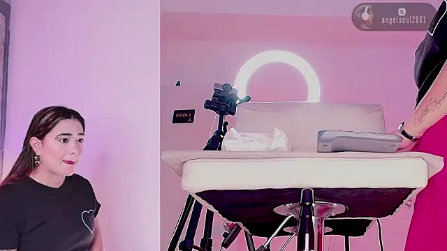 Angelst   online show from March 12, 2026, 8:18 am