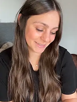 Loella-Rose online show from September 27, 2025, 1:39 pm