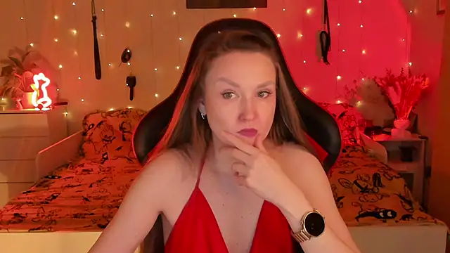 desperatehousewife   online show from October 11, 2025, 6:09 pm