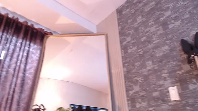 BondageGirl Ks online show from September 29, 2025, 1:06 pm