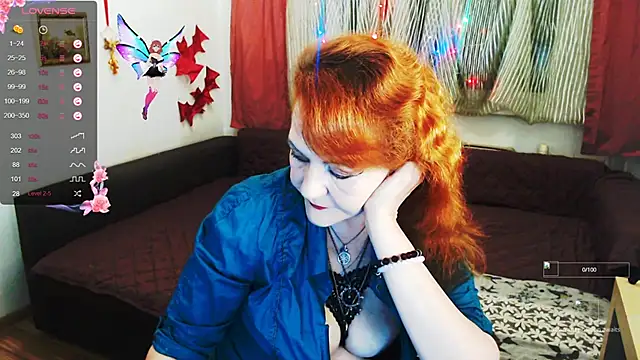 Snapshot of Liset_Monro chatting on November 1, 2025, 1:56 am Liset Monro online show from November 1, 2025, 1:56 am