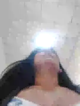 Sophie-hatter online show from February 20, 2025, 6:35 pm