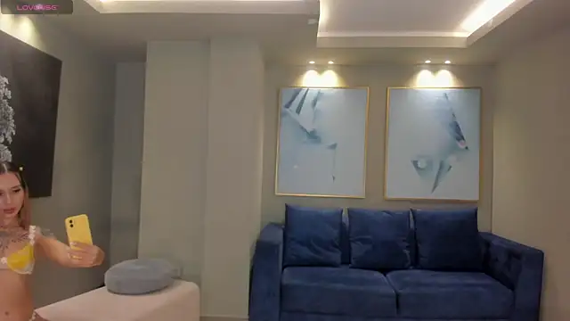 MollySundersX online show from September 11, 2025, 8:20 pm