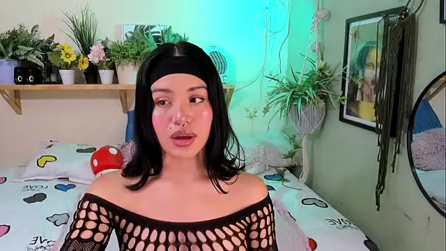 Snapshot of MiaaRose chatting on September 27, 2025, 8:59 pm MiaaRose online show from September 27, 2025, 8:59 pm