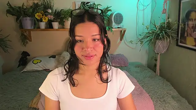 MiaaRose online show from June 27, 2026, 4:57 pm