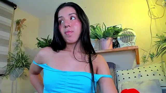 Snapshot of MiaaRose chatting on March 11, 2025, 9:37 pm MiaaRose online show from March 11, 2025, 9:37 pm