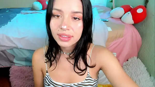 MiaaRose online show from February 4, 2026, 6:36 pm