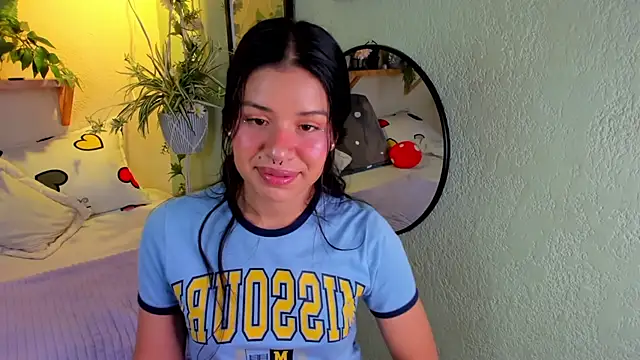 Snapshot of MiaaRose chatting on January 31, 2025, 9:59 pm MiaaRose online show from January 31, 2025, 9:59 pm