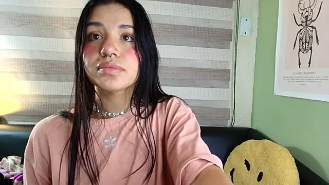 Snapshot of MiaaRose chatting on March 22, 2025, 5:06 am MiaaRose online show from March 22, 2025, 5:06 am