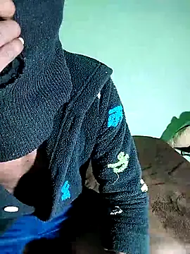 Snapshot of Fuckbudiez chatting on April 8, 2026, 11:17 pm Fuckbudiez online show from April 8, 2026, 11:17 pm