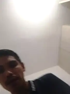 Snapshot of Felipesilv5 chatting on May 15, 2026, 11:25 pm Felipesilv5 online show from May 15, 2026, 11:25 pm
