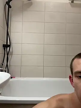 czruz online show from November 10, 2025, 6:57 pm