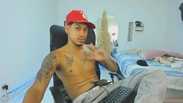 slim master12 online show from February 19, 2026, 10:29 pm