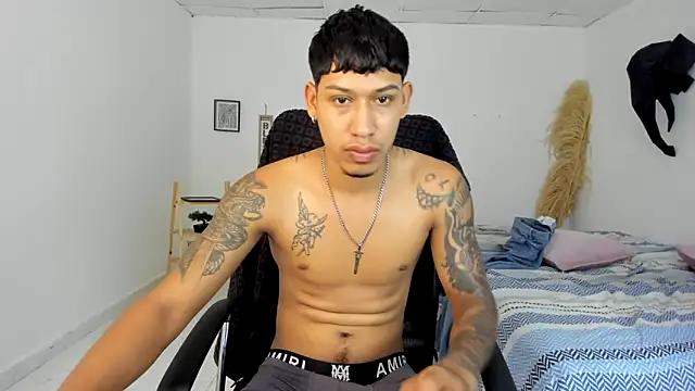 slim master12 online show from March 31, 2026, 10:34 pm