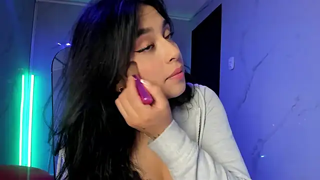 MelodySweett online show from October 5, 2025, 3:19 am