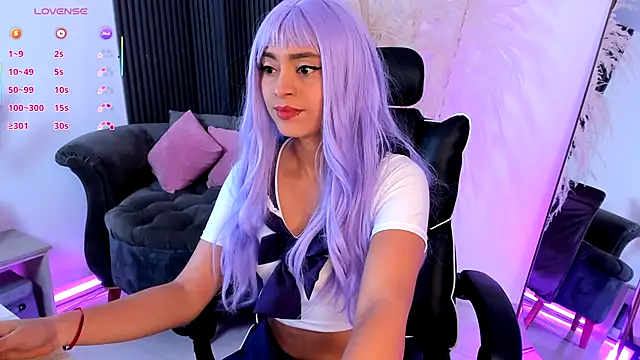 emilyruiz1 online show from October 25, 2025, 11:53 am