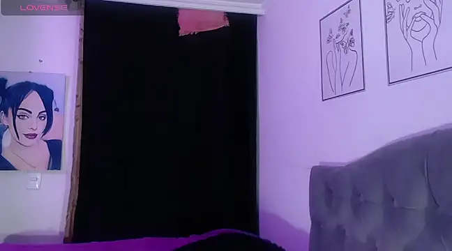 violett honney online show from March 12, 2025, 6:07 am