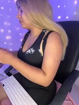 Grecia 21 online show from October 15, 2025, 9:45 pm