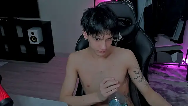 MarkBrowniii online show from February 23, 2025, 11:25 pm