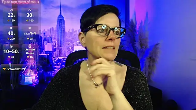 ninarandmann online show from April 14, 2026, 2:44 pm