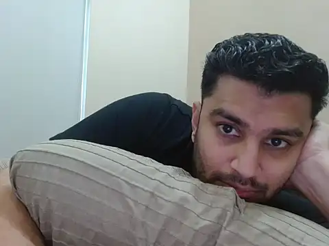 robintoit online show from October 11, 2025, 4:02 am