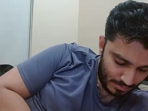 robintoit online show from October 30, 2025, 4:04 pm