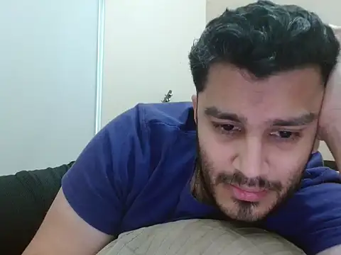 Snapshot of robintoit chatting on February 13, 2026, 4:01 am robintoit online show from February 13, 2026, 4:01 am